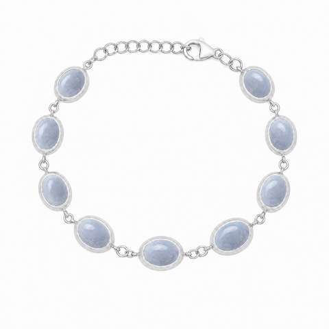 Zilveren armband met ovaal in kap gezette edelsteen - 925 zilver - 8 x 6 mm · Chalcedoon