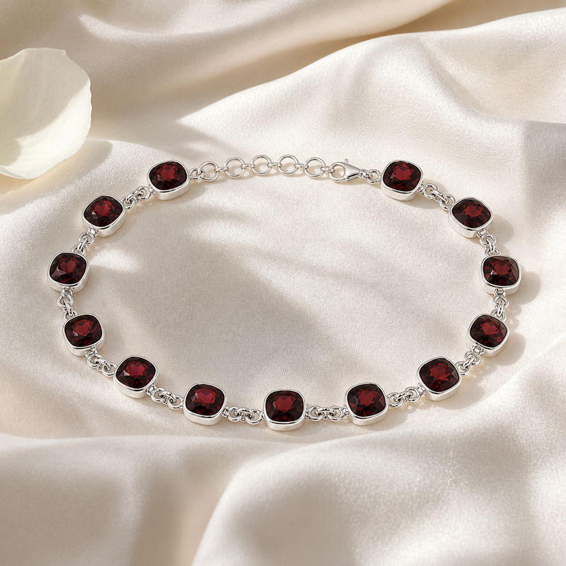 Zilveren armband met edelsteen, gefacetteerd - 925 zilver · None · sfeerbeeld · steen:None
