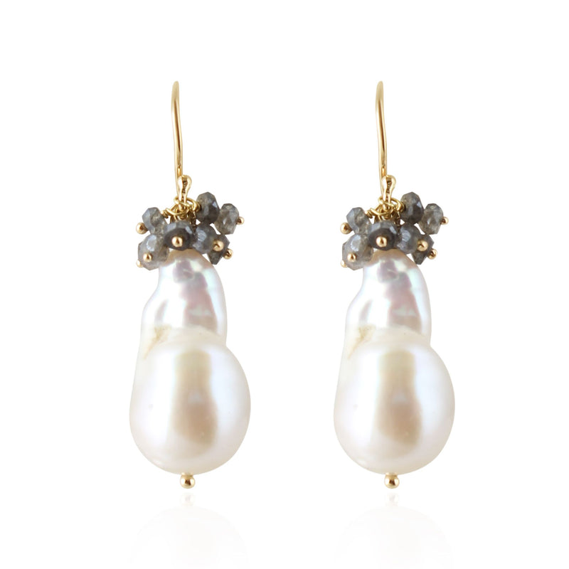 Gouden oorhangers met edelstenen en zoetwater parel - 14 karaat - 18 x 12 mm