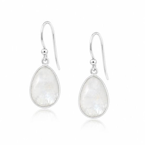 Zilveren oorhangers met druppelvormige gefacetteerde edelstenen - 925 zilver - 30 x 14 mm · Regenboog Maansteen