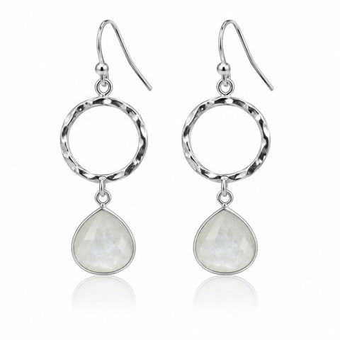 Zilveren oorhangers met druppelvormig edelstenen - 925 zilver - 12 x 12 mm · Regenboog Maansteen