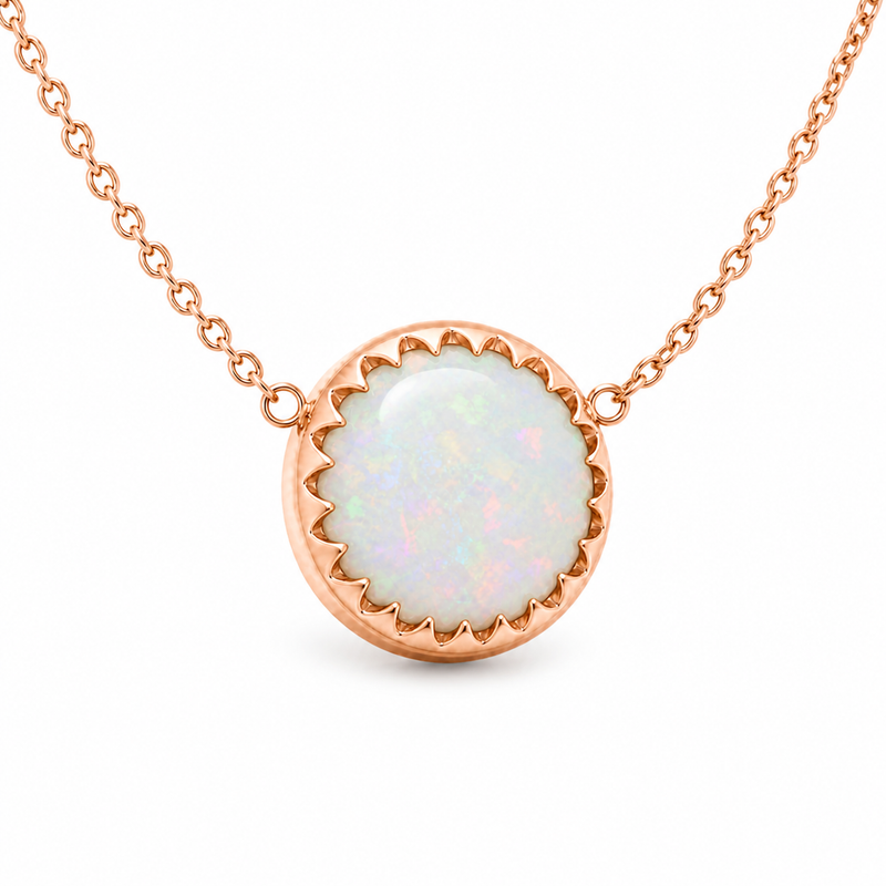 Zilveren collier met rond in geschulpte zetting gezette edelsteen - 925 zilver - 10 mm · Opaal · detail · steen:opaal
