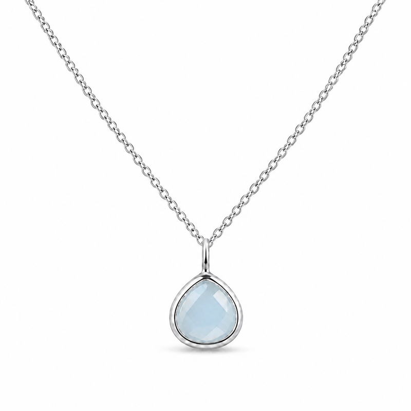 Zilveren collier met druppelvormig in kap gezette edelsteen, gefacetteerd - 925 zilver - 8 x 8 mm · Chalcedoon · detail · steen:chalcedoon