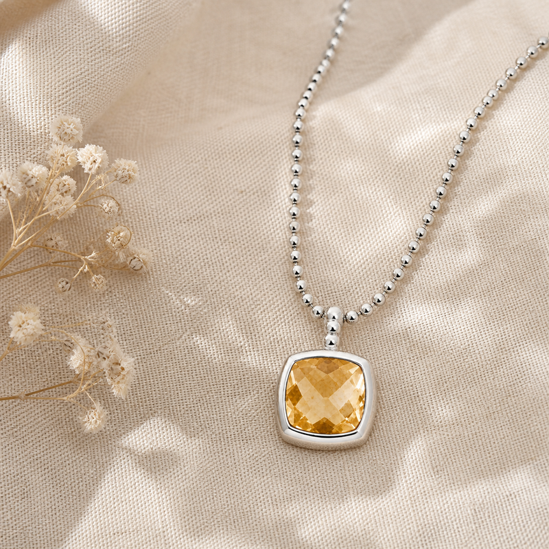 Zilveren collier met Amethist edelsteen · Citrien · sfeerbeeld · steen:citrien