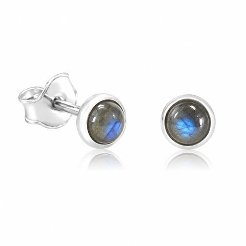 Zilveren oorknopjes met rond gezette edelstenen - 925 zilver - 6 mm · Labradoriet