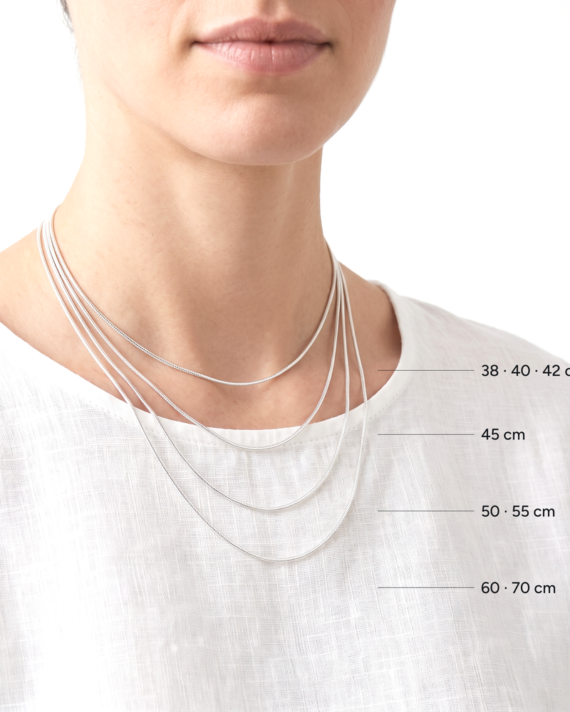 Zilveren slangen ketting dikte 1,2 mm · lengte-overzicht