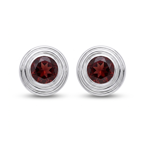Zilveren oorknopjes met spiraalvormig gezette rond gefacetteerde edelsteen - 925 zilver - 5 mm · Carneool