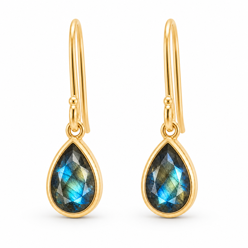 Oorhangers met edelsteen, gefacetteerd - goldplated zilver - 7 x 5 mm · Labradoriet · detail · steen:labradoriet
