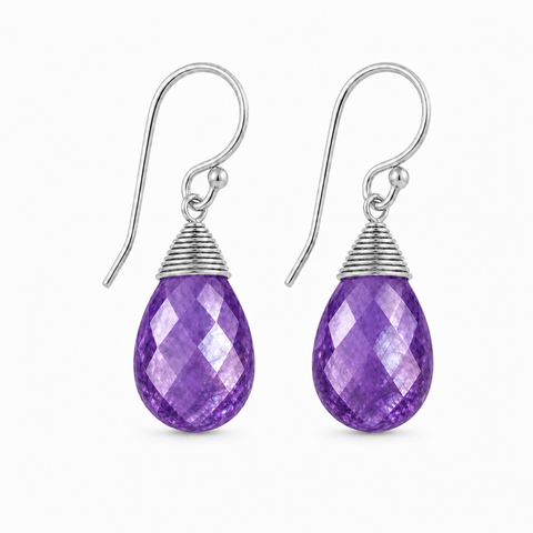 Zilveren oorhangers met druppelvormig in kap gezette edelsteen, gefacetteerd - 925 zilver - 14 x 10 mm · Amethist