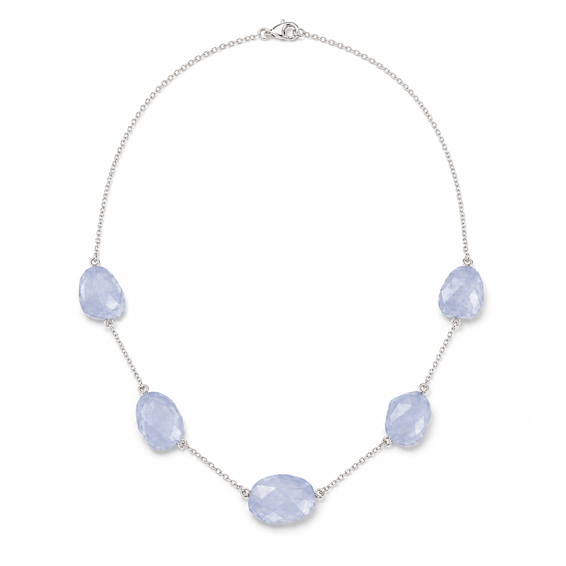 Zilveren collier met vrijvormig in kap gezette edelsteen, gefacetteerd - 925 zilver - 49 cm · Chalcedoon · detail · steen:chalcedoon
