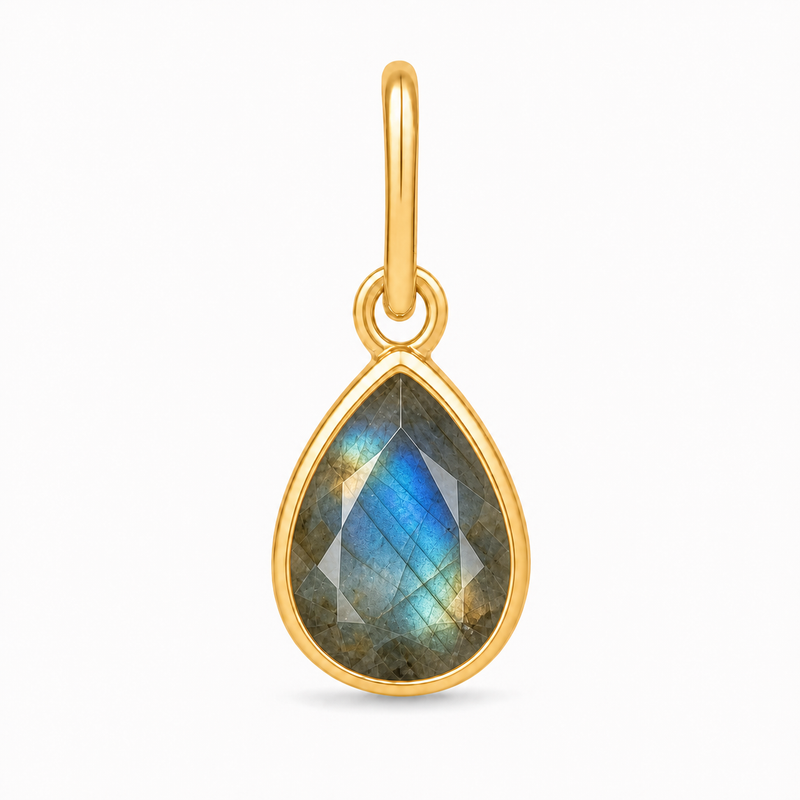Gouden hanger met Labradoriet edelsteen · Labradoriet · studiofoto · steen:labradoriet