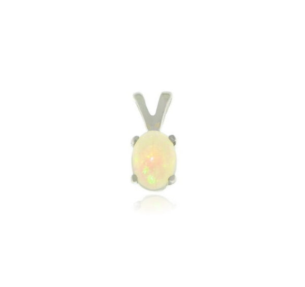 Zilveren hanger met Ethiopische Opaal edelsteen