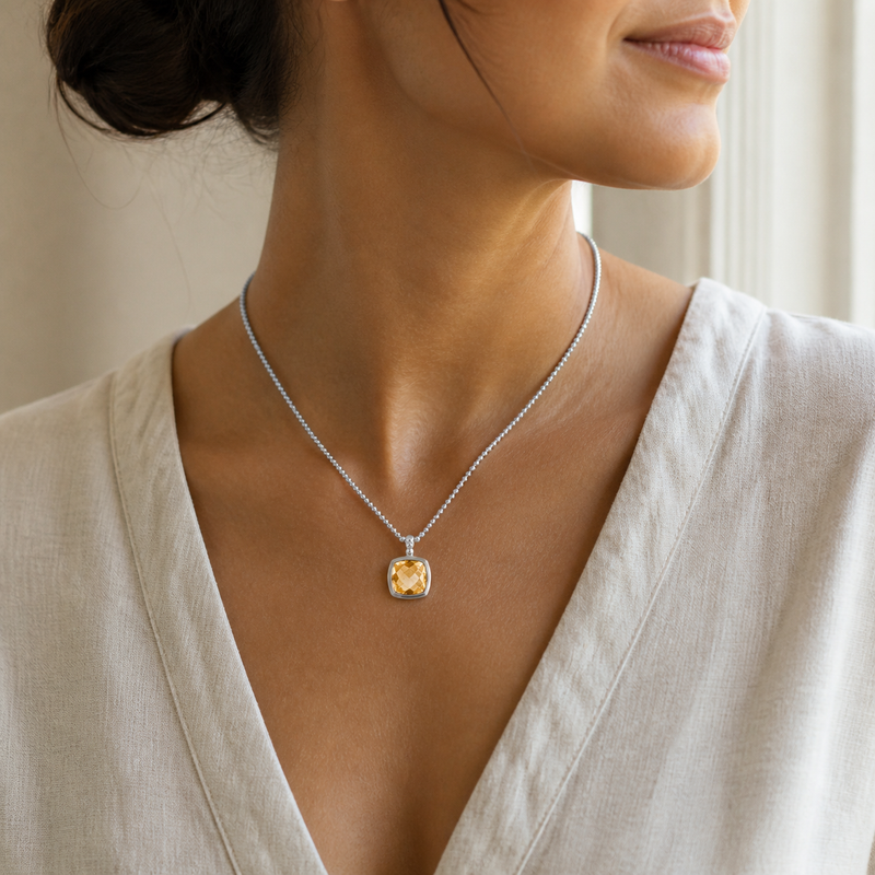 Zilveren collier met Amethist edelsteen · Citrien · gedragen · steen:citrien