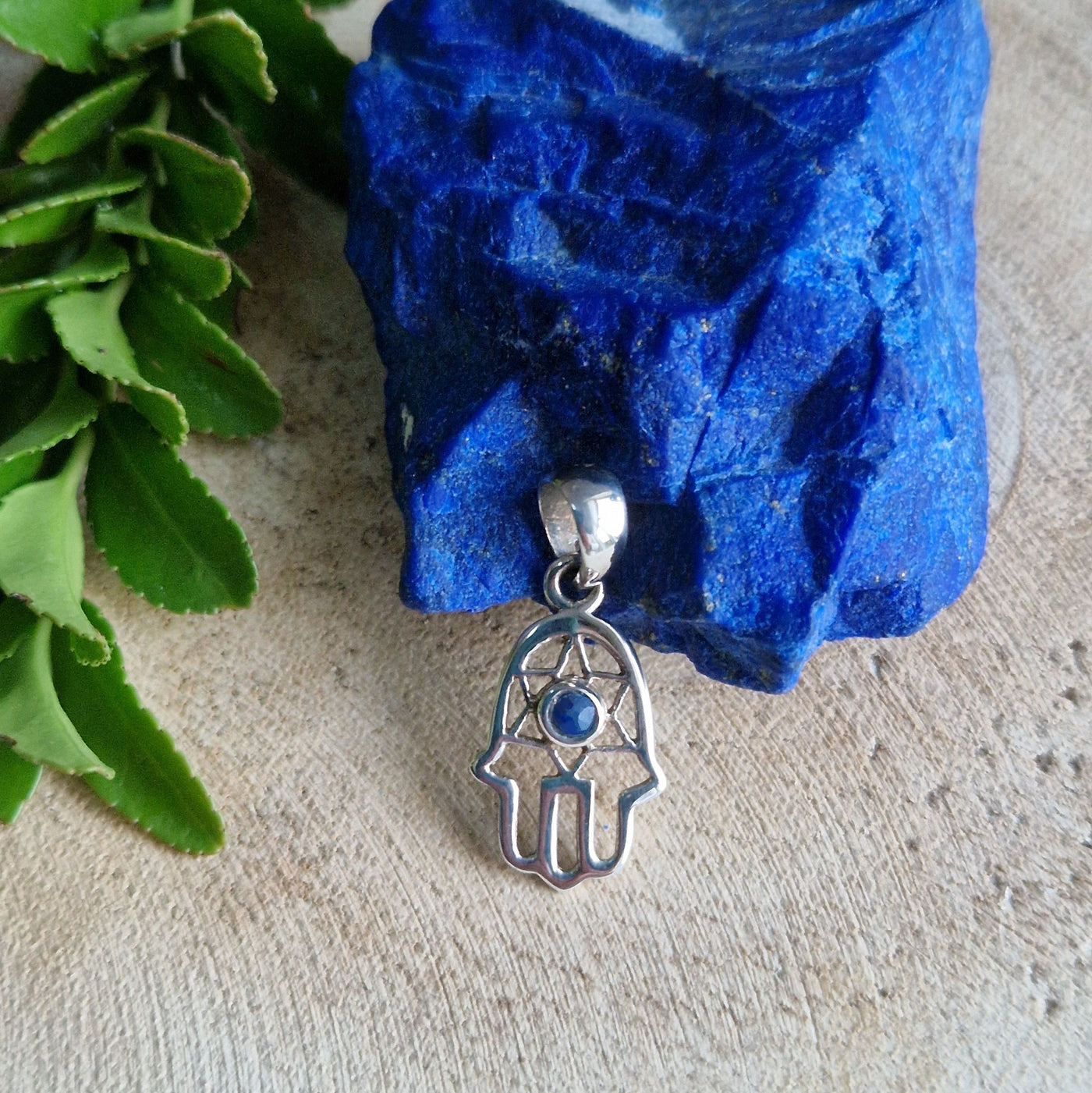 Zilveren handje van Fatima, Hamsa handje hanger met Lapis Lazuli edelsteen