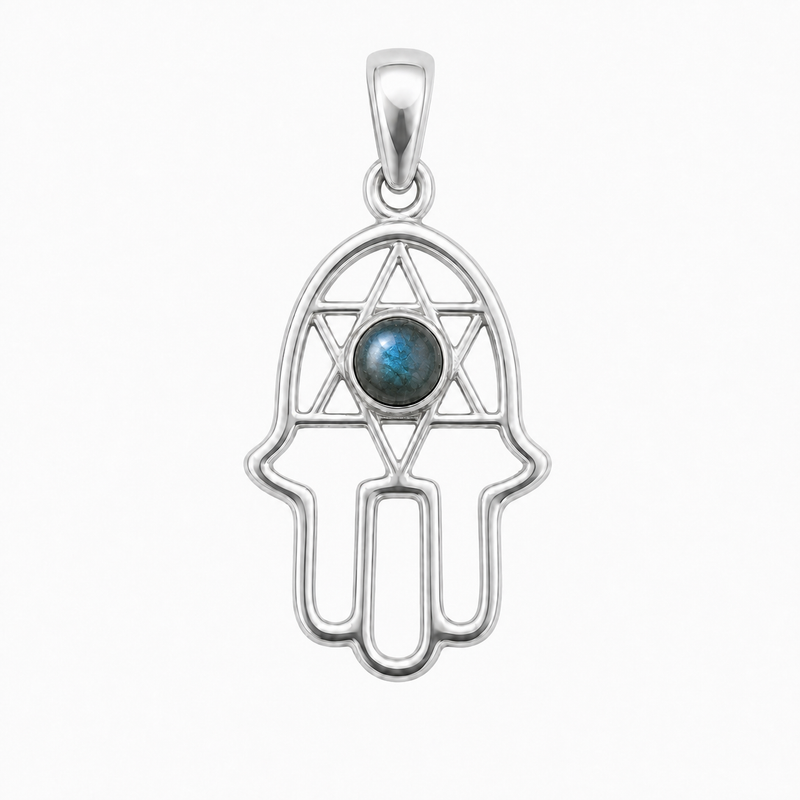Fijn zilver hanger met handje van Fatima, Hamsa handje met ronde edelsteen · Labradoriet · studiofoto · steen:labradoriet