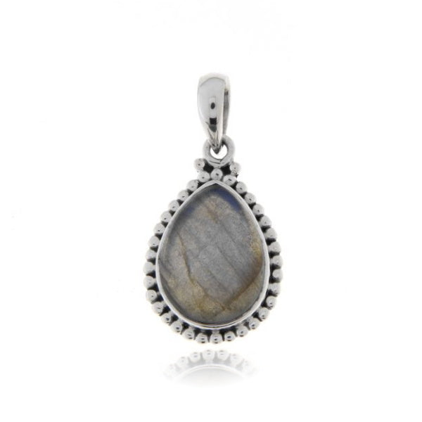 Zilveren hanger met Labradoriet edelsteen