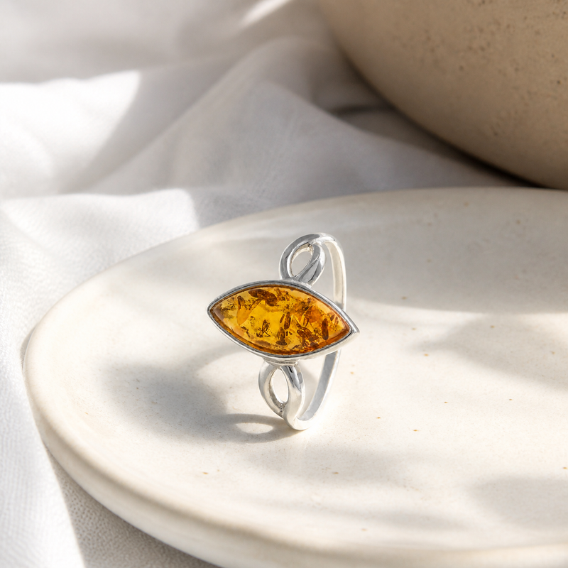 Zilveren ring met edelsteen - 925 zilver · None · sfeerbeeld · steen:None