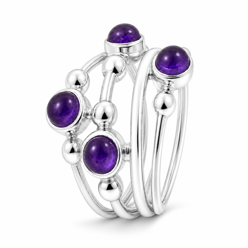 Zilveren ring met edelsteen - 925 zilver · Amethist · detail · steen:amethist
