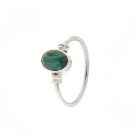 Zilveren ring met edelsteen - 925 zilver - 8 x 6 mm