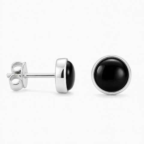 Zilveren oorknopjes met rond in kap gezette edelsteen - 925 zilver - 4 mm · Onyx