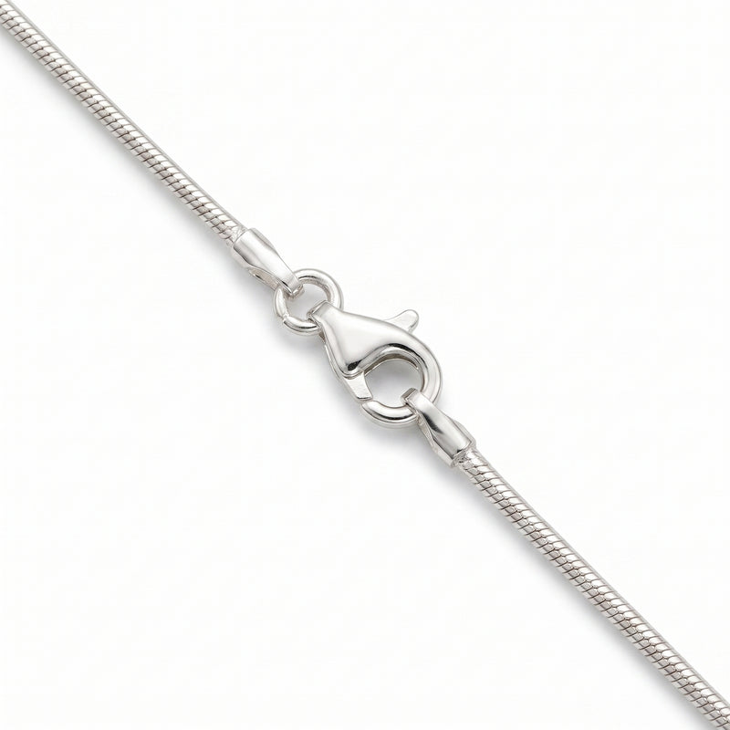 Zilveren slangen ketting dikte 1,2 mm · detail sluiting